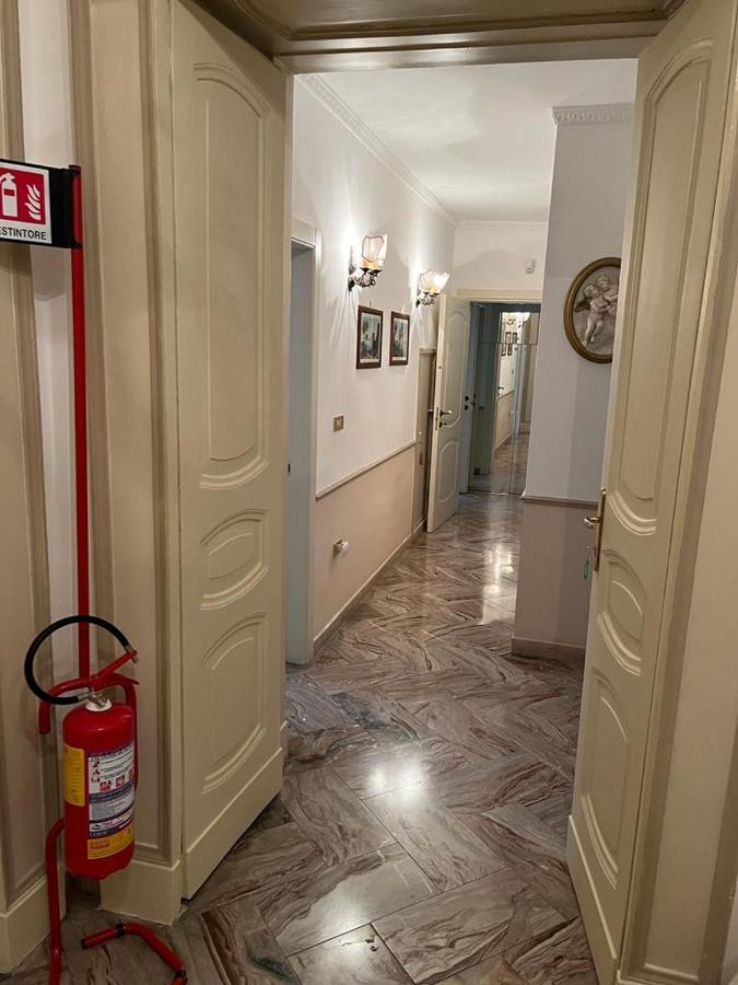 Appartamento Residenze Pessina Napoli Esterno foto